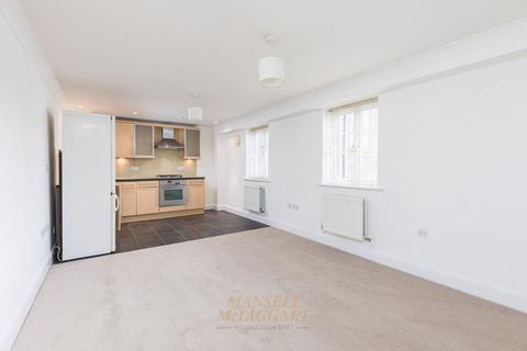undefined, Lumley Road, Horley RH6