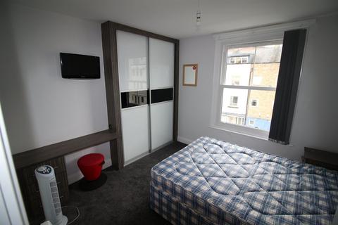 3 bedroom apartment to rent, 8b Oxford Street