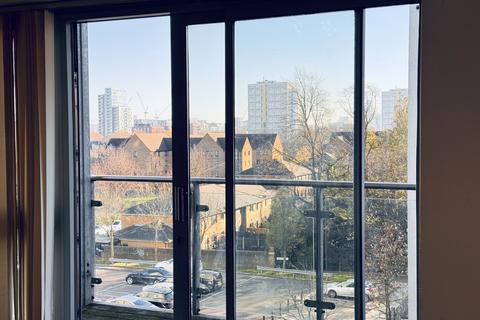 1 bedroom flat to rent, Merchant Street, London, E3