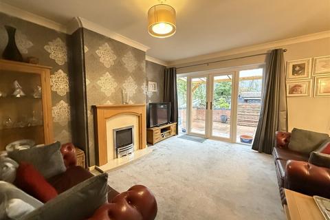 undefined, Laburnum Close, Kinver