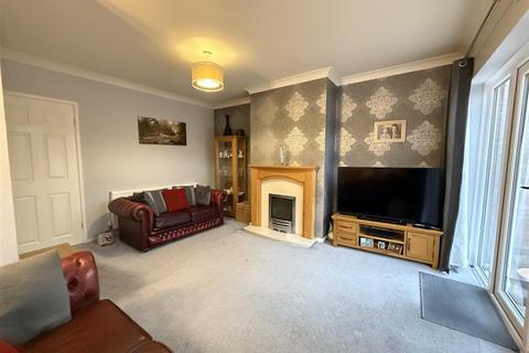 undefined, Laburnum Close, Kinver