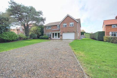 4 bedroom house to rent, Main Street, Hotham, York