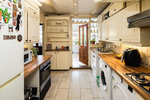 3 bedroom terraced house for sale, Edgware HA8