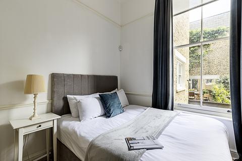 3 bedroom flat to rent, , Warwick Avenue, London W9