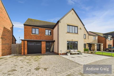 4 bedroom detached house for sale - Vineyard Close, Killingworth