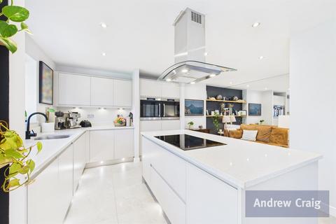 4 bedroom detached house for sale, Vineyard Close, Killingworth