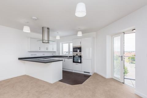 3 bedroom flat to rent, Bodmin Place, Broughton, Milton Keynes, MK10
