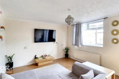 3 bedroom terraced house for sale, Wheatdole, Orton Goldhay