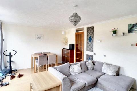 3 bedroom terraced house for sale, Wheatdole, Orton Goldhay