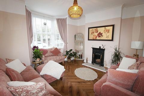 79 Bradgate Lane, Rotherham, S61 1QJ