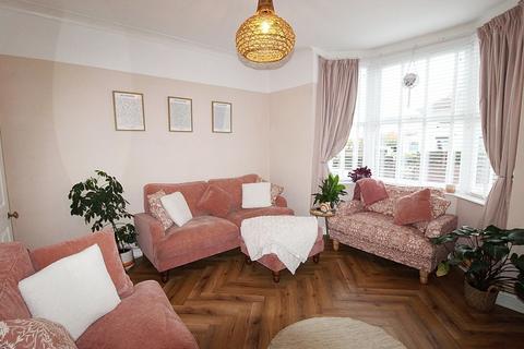79 Bradgate Lane, Rotherham, S61 1QJ