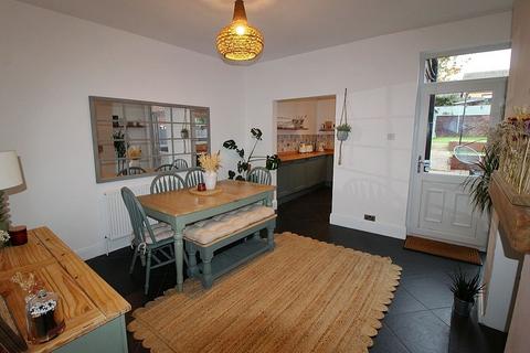 79 Bradgate Lane, Rotherham, S61 1QJ