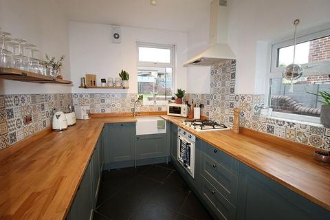 79 Bradgate Lane, Rotherham, S61 1QJ
