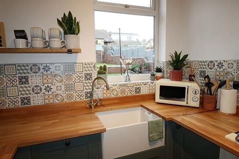 79 Bradgate Lane, Rotherham, S61 1QJ