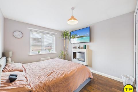 3 bedroom terraced house for sale, Rathbone Crescent, Peterborough PE3