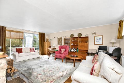 undefined, Arundel Road, Chichester, PO18