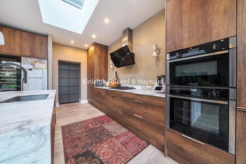 4 bedroom detached house for sale, Shortlands Road, Bromley, BR2
