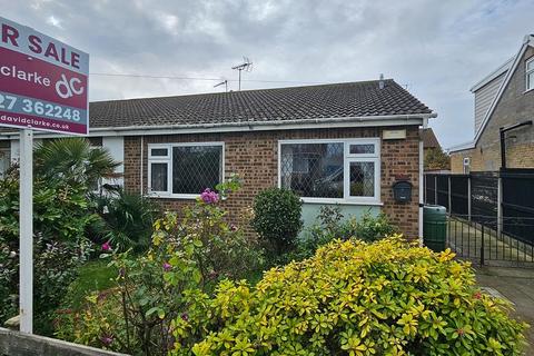2 bedroom semi-detached bungalow for sale, Bognor Drive, Herne Bay, CT6 8QR
