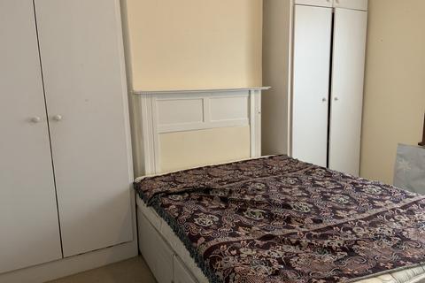 undefined, Hounslow, Middlesex TW3