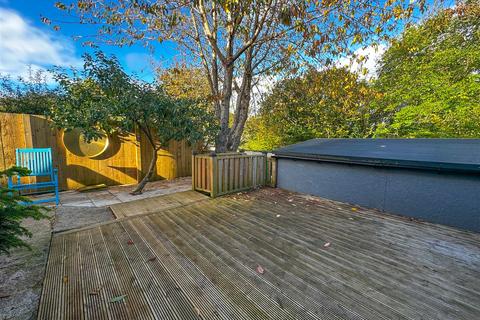 undefined, Mayflower Close, Dartmouth