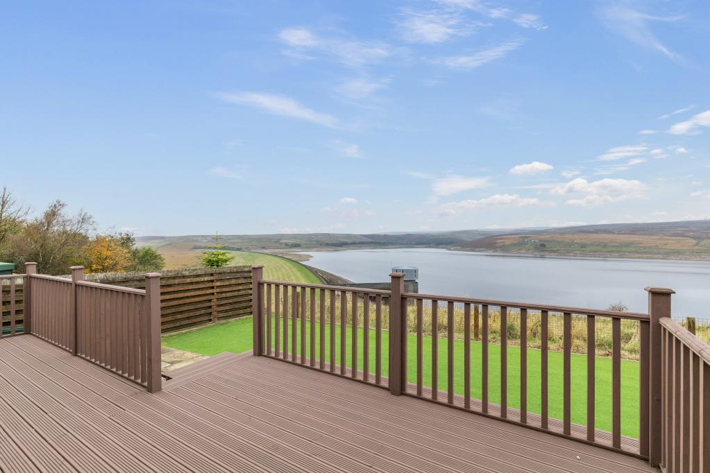 Rear Garden/Views