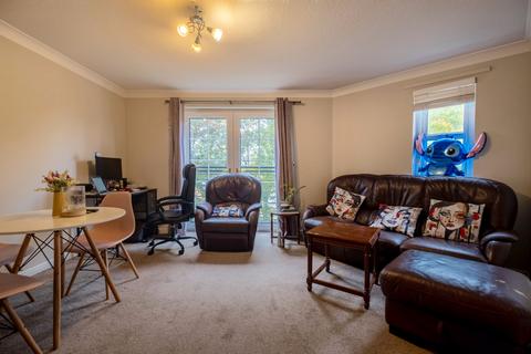 3 bedroom flat for sale, Canavan Court, Falkirk FK2