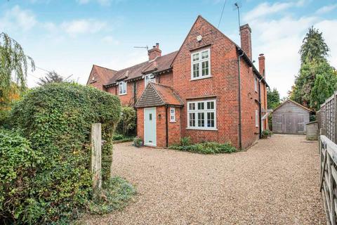 undefined, Coronation Road, Maidenhead SL6