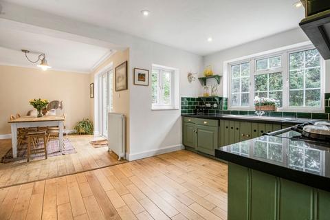 undefined, Coronation Road, Maidenhead SL6