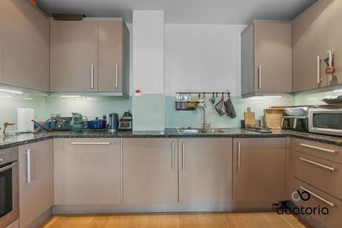2 bedroom apartment to rent, Kelday Heights, 2 Spencer Way, London, E1