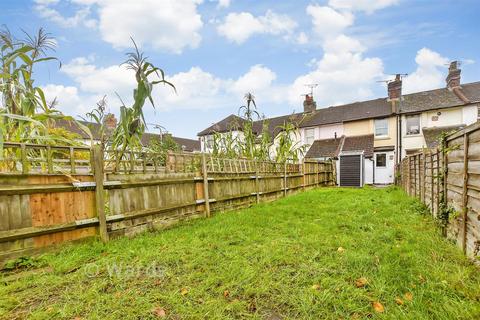 8 Whitfeld Road, Ashford, TN23 7TX