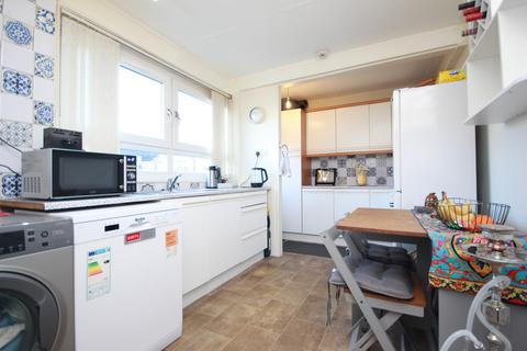 3 bedroom semi-detached house for sale, Thrashbush Road, Airdrie, ML6