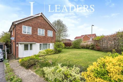 undefined, Arundel Drive, Fareham, PO16