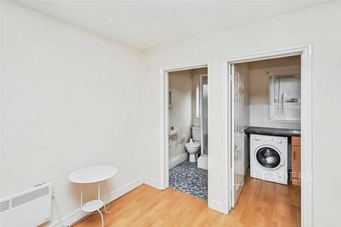 undefined, Castle Street, Luton, Bedfordshire, LU1