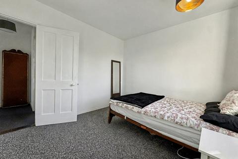 3 bedroom semi-detached house for sale, Ford View Road, Stowmarket, IP14