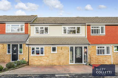 Lampits, Hoddesdon