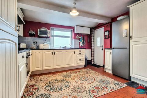 2 bedroom detached bungalow for sale, Uwchmynydd, Aberdaron, LL53