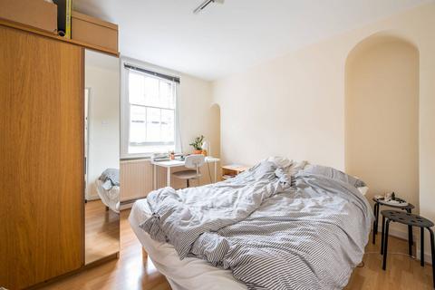 1 bedroom flat to rent, Rawstorne Street, Angel, London, EC1V