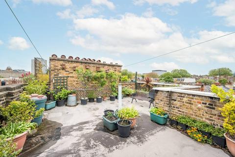 1 bedroom flat to rent, Rawstorne Street, Angel, London, EC1V