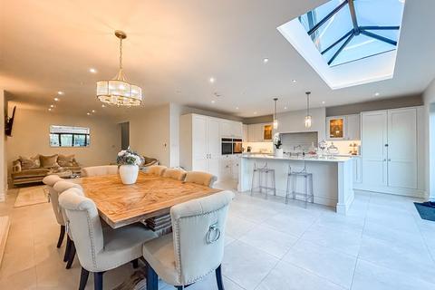 undefined, Hawkwell Park Drive, Hockley SS5