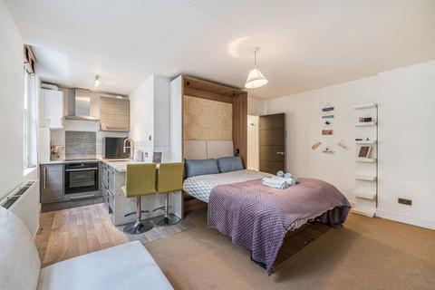 Studio for sale, Cambridge Street, Pimlico, London, SW1V