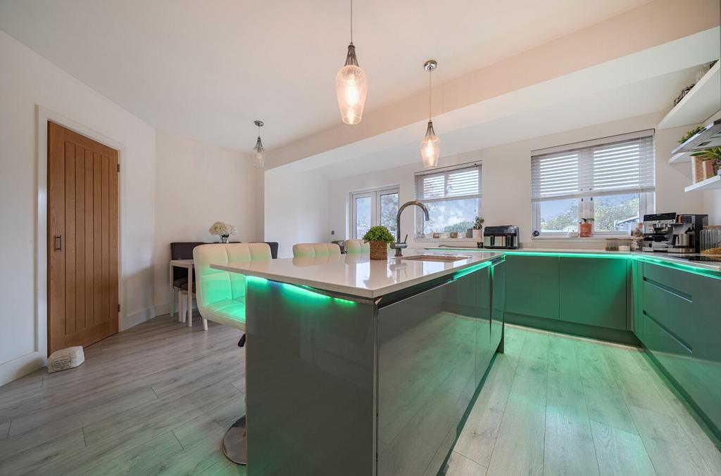 Kitchen Diner