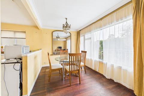 undefined, East Approach Drive, Cheltenham, Gloucestershire, GL52