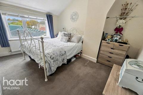 undefined, Moulton PE12