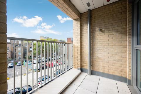 1 bedroom flat to rent, Murchison Gardens, London, W10