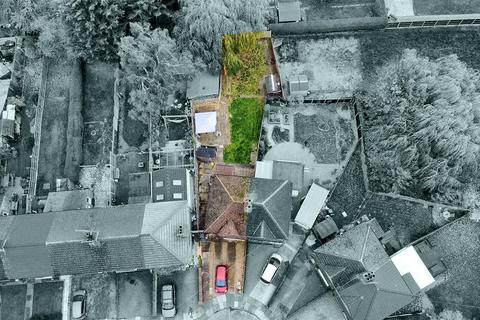2 bedroom semi-detached house for sale, Wansbeck Gardens, Netherhall