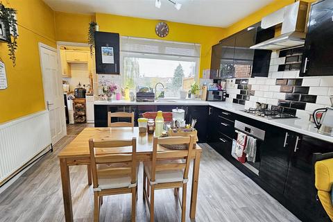 undefined, Wansbeck Gardens, Netherhall