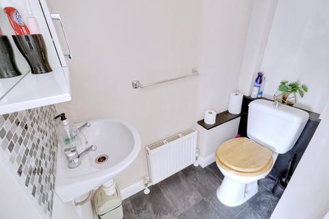 undefined, Hall Avenue, Aveley RM15