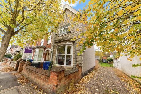 Legsby Avenue, Grimsby DN32