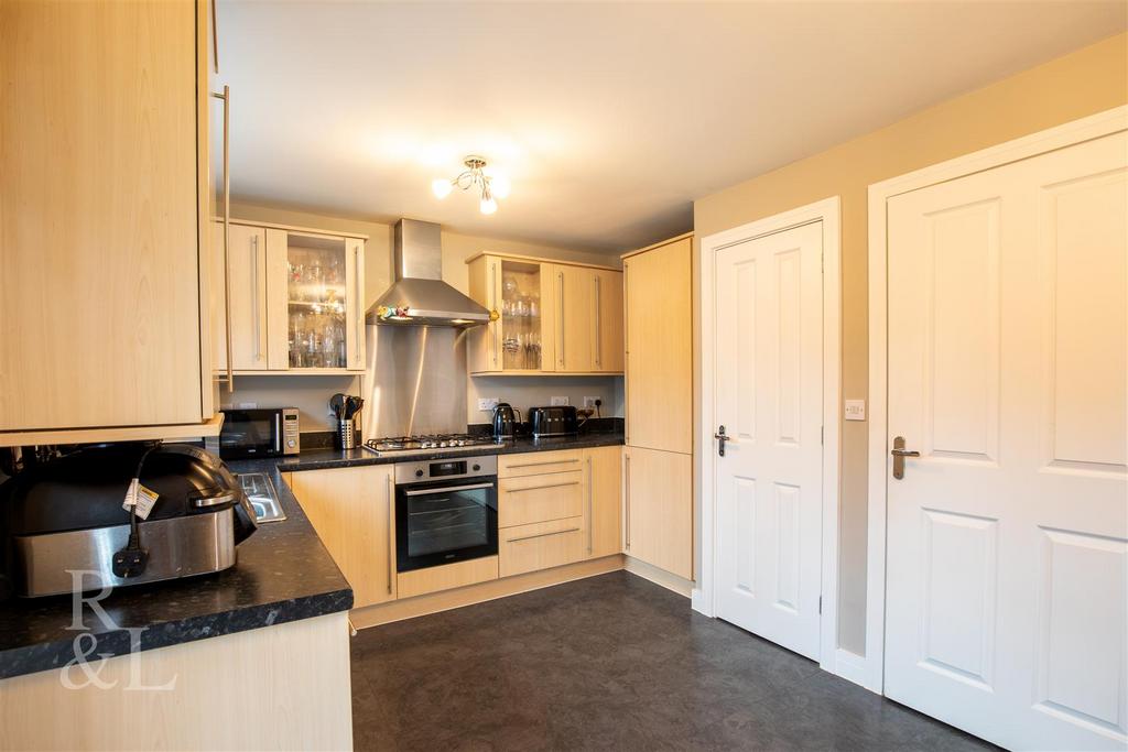 3 Kiln Close+ (2).jpg