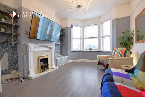 4 bedroom terraced house for sale, Hayes Road, Clacton-on-Sea